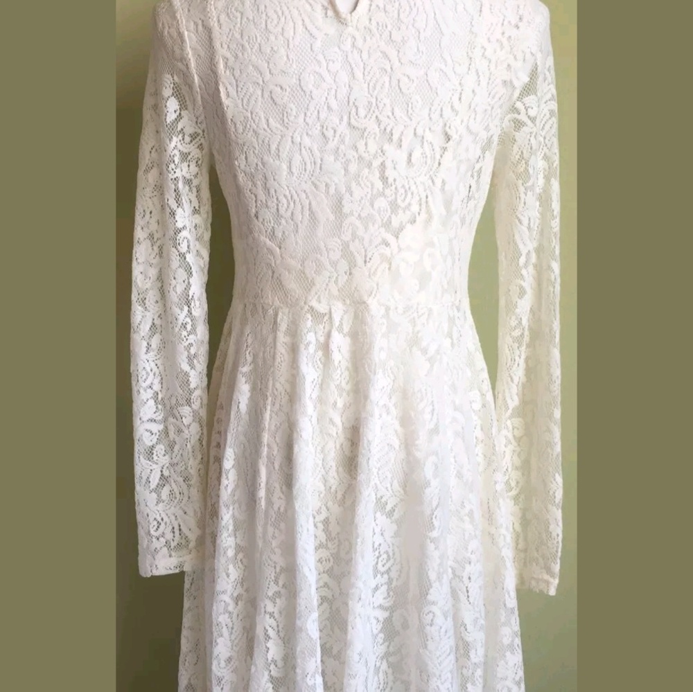 NEW FREE PEOPLE IVORY LACE DRESS